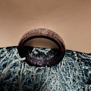 Splendette Glitter Bangle in PALE LILAC - Classic Sized - New